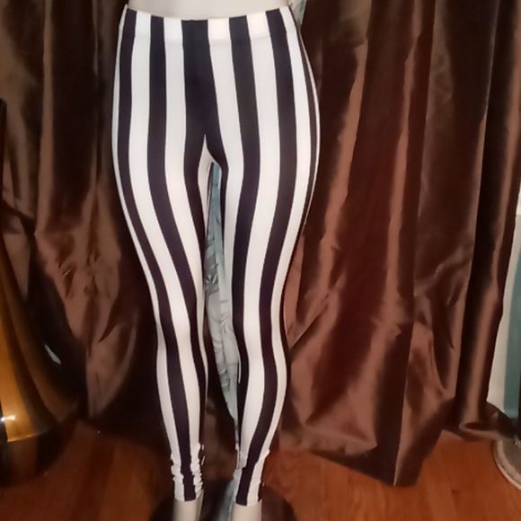 Pantsuit - Picture 2 of 5